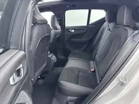 Volvo EX40 (2025) thumbnail 13
