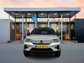 Volvo EX40 (2025) thumbnail 4