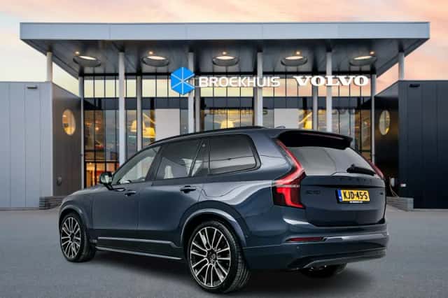 Volvo XC90 (2026) thumbnail 4