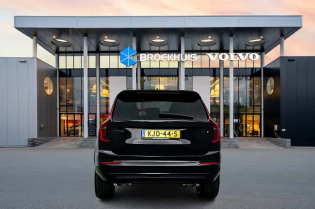 Volvo XC90 (2026) thumbnail 6