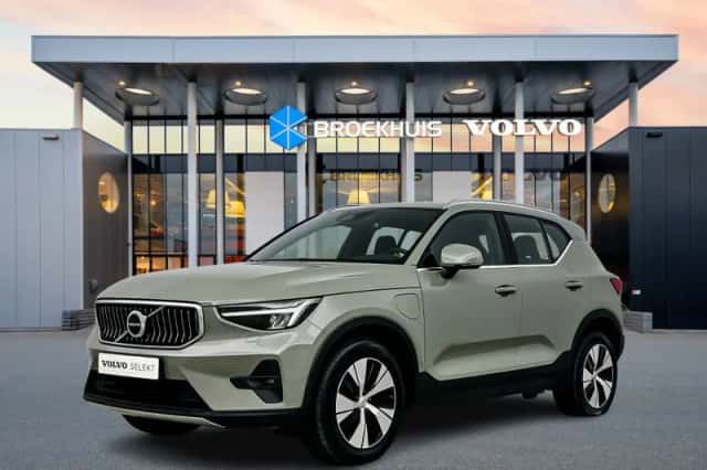 Volvo XC40 (2023) thumbnail 1