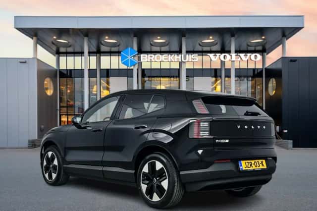Volvo EX30 (2026) thumbnail 4