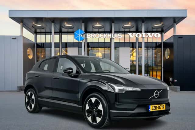 Volvo EX30 (2026) thumbnail 2