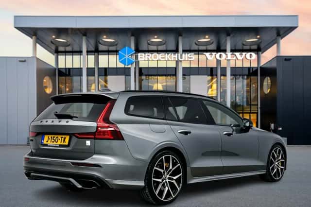 Volvo V60 (2020) thumbnail 3