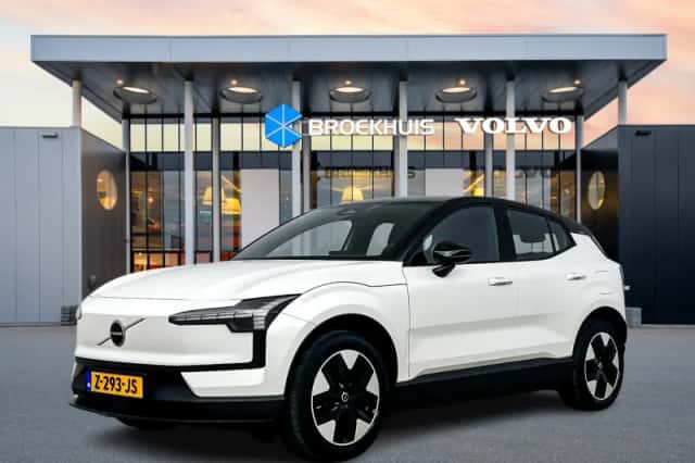 Volvo EX30 (2024) thumbnail 1