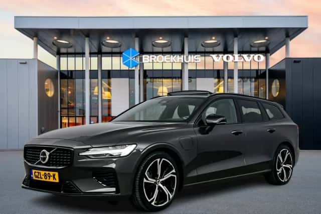 Volvo V60 (2025) thumbnail 1