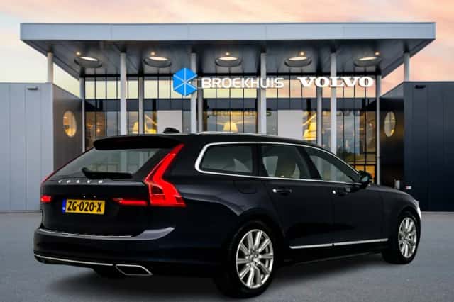 Volvo V90 (2019) thumbnail 3