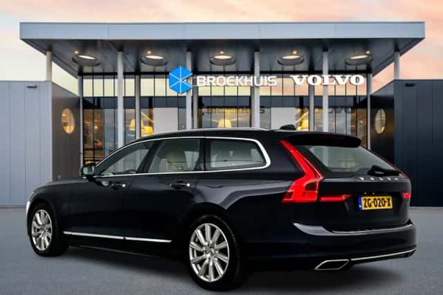 Volvo V90 (2019) thumbnail 4