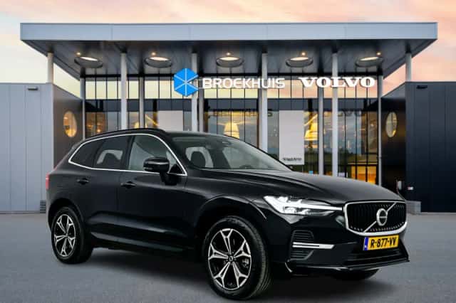 Volvo XC60 (2022) thumbnail 2