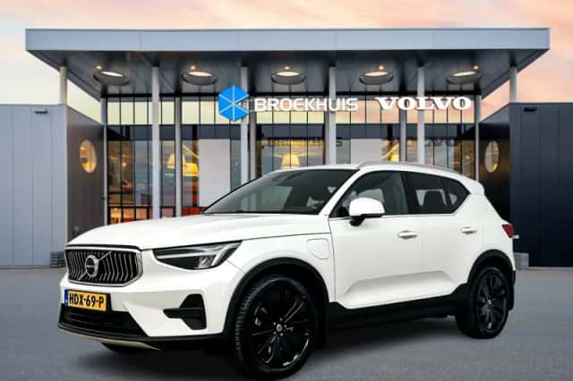 Volvo XC40 (2022) thumbnail 1