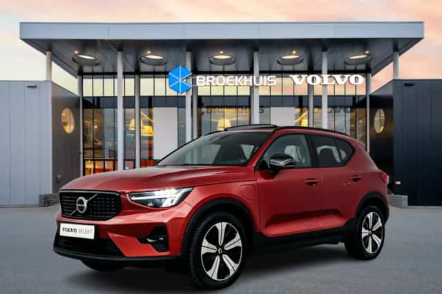 Volvo XC40 (2022) thumbnail 1