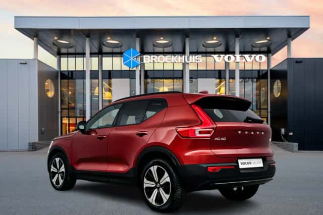 Volvo XC40 (2022) thumbnail 4