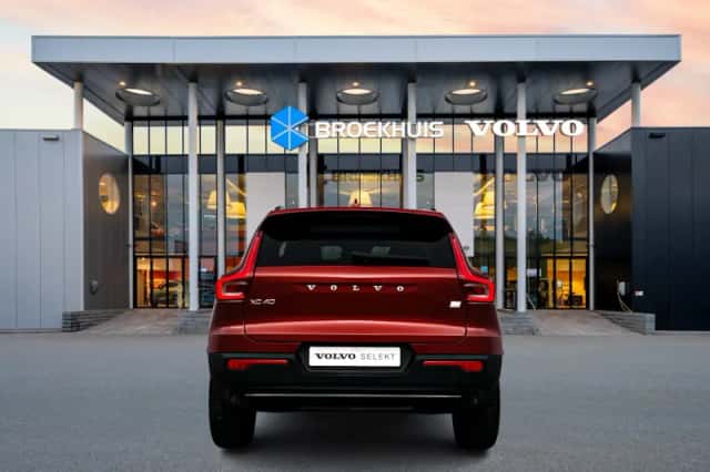 Volvo XC40 (2022) thumbnail 6
