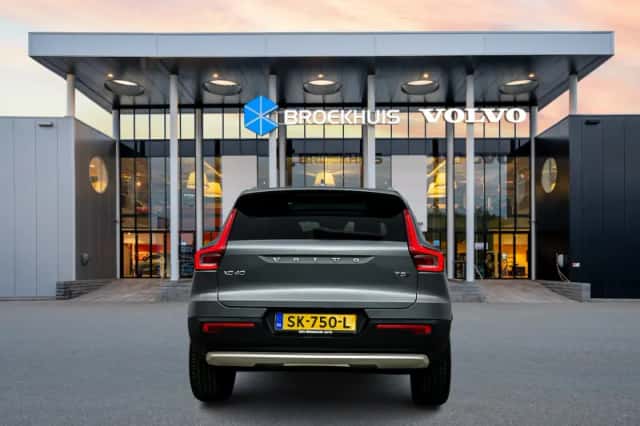 Volvo XC40 (2018) thumbnail 6