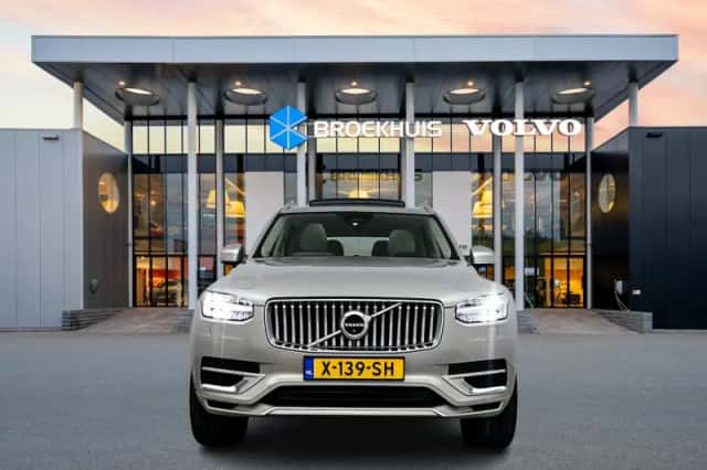 Volvo XC90 (2024) thumbnail 5