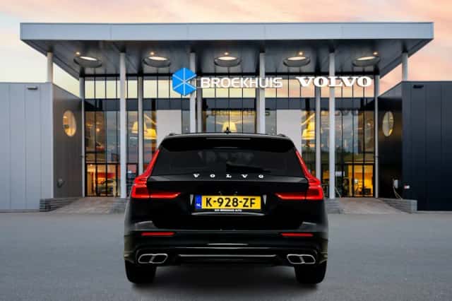 Volvo V60 (2021) thumbnail 6