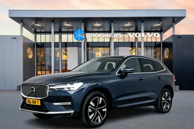 Volvo XC60 (2025) thumbnail 1