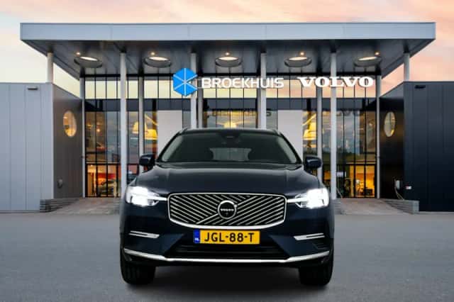 Volvo XC60 (2025) thumbnail 5
