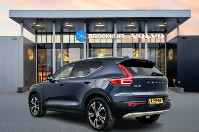 Volvo XC40 (2020) thumbnail 4