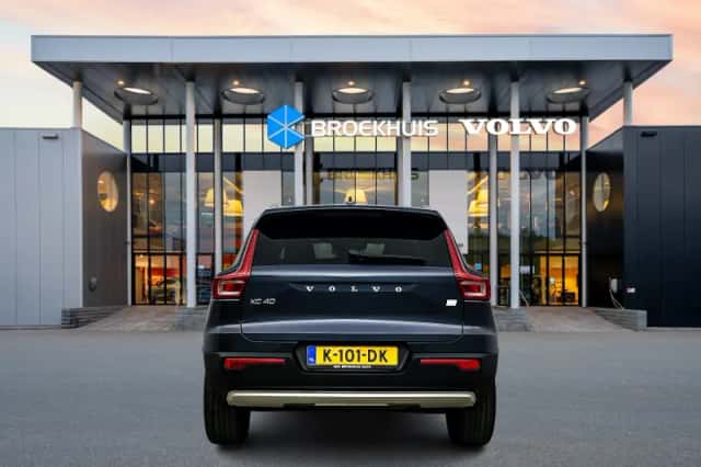 Volvo XC40 (2020) thumbnail 6