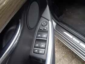 BMW 5-Serie thumbnail 12