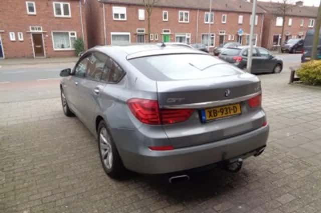 BMW 5-Serie (2009) thumbnail 55