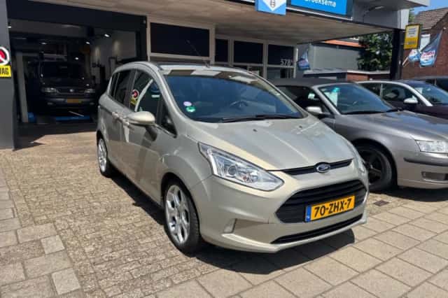 Ford B Max (2012) thumbnail 5