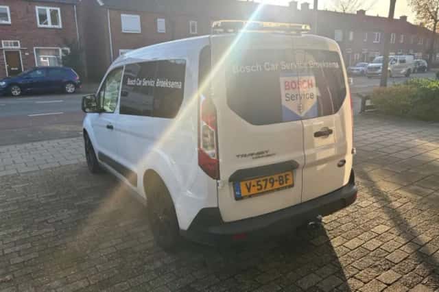 Ford Transit Connect (2016) thumbnail 15