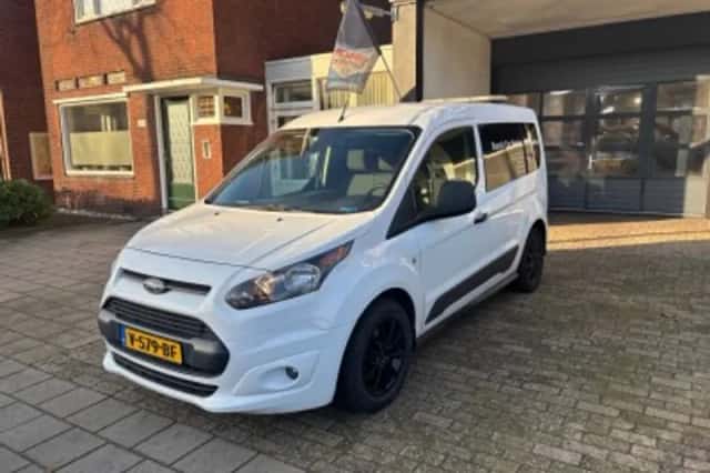 Ford Transit Connect (2016) thumbnail 37