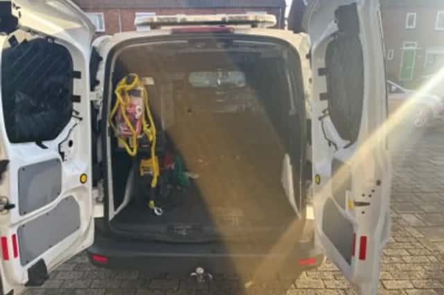 Ford Transit Connect (2016) thumbnail 40