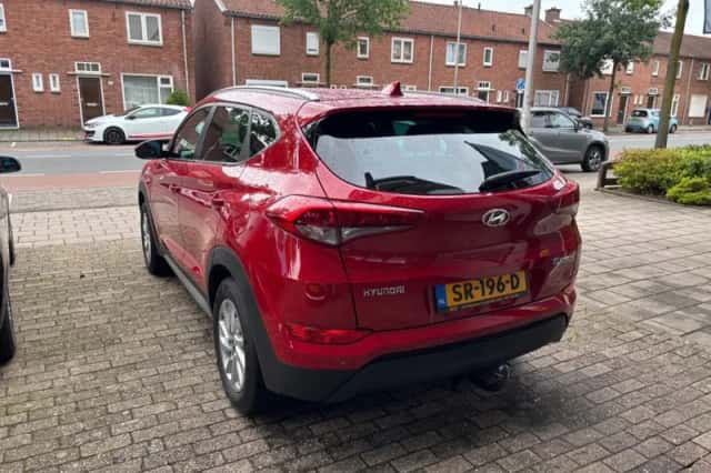 Hyundai Tucson (2018) thumbnail 15