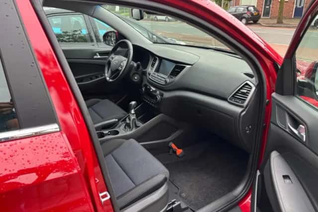 Hyundai Tucson (2018) thumbnail 20