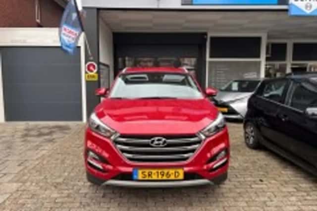 Hyundai Tucson (2018) thumbnail 4