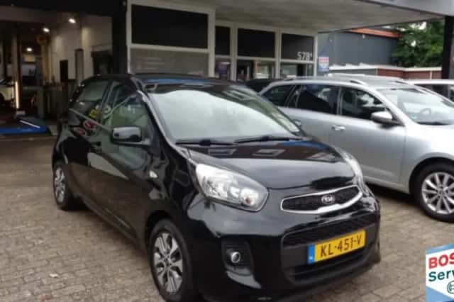 Kia Picanto (2017) thumbnail 1