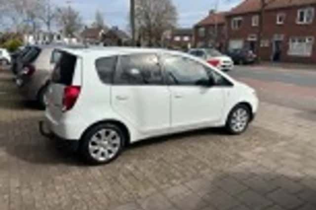 Mitsubishi Colt (2009) thumbnail 34