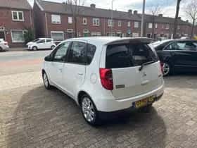 Mitsubishi Colt (2009) thumbnail 42