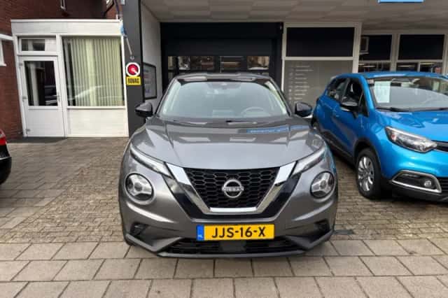 Nissan Juke (2023) thumbnail 2