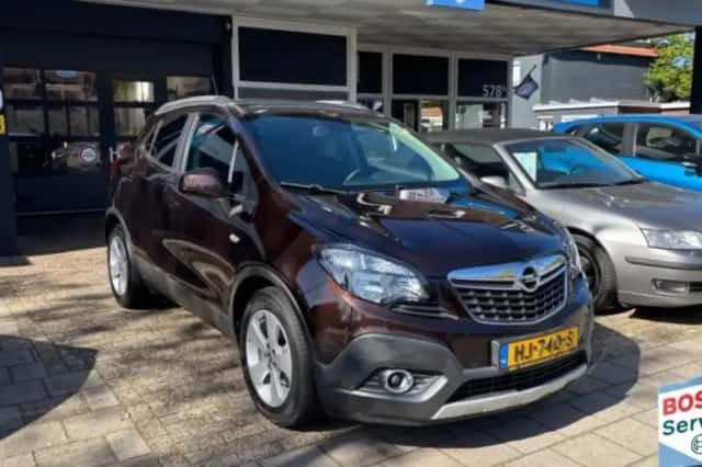 Opel Mokka (2015) thumbnail 1