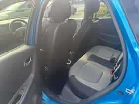 Renault Captur thumbnail 21