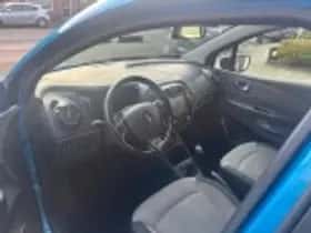 Renault Captur thumbnail 37