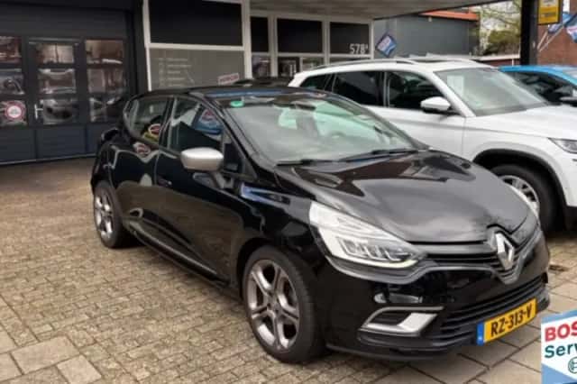 Renault Clio (2017) thumbnail 1