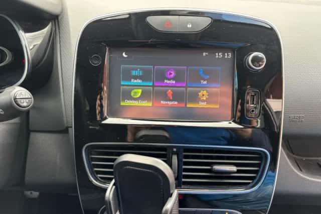 Renault Clio (2017) thumbnail 20