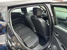 Renault Clio thumbnail 22