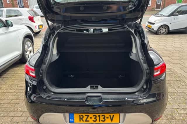 Renault Clio (2017) thumbnail 24