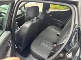 Renault Clio thumbnail 7