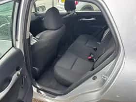 Toyota Auris thumbnail 12