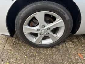 Toyota Auris thumbnail 15