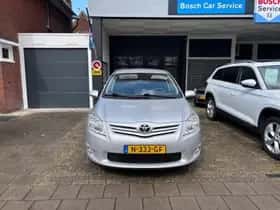 Toyota Auris thumbnail 45