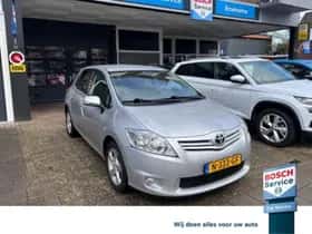Toyota Auris thumbnail 8