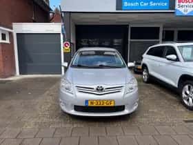 Toyota Auris thumbnail 9